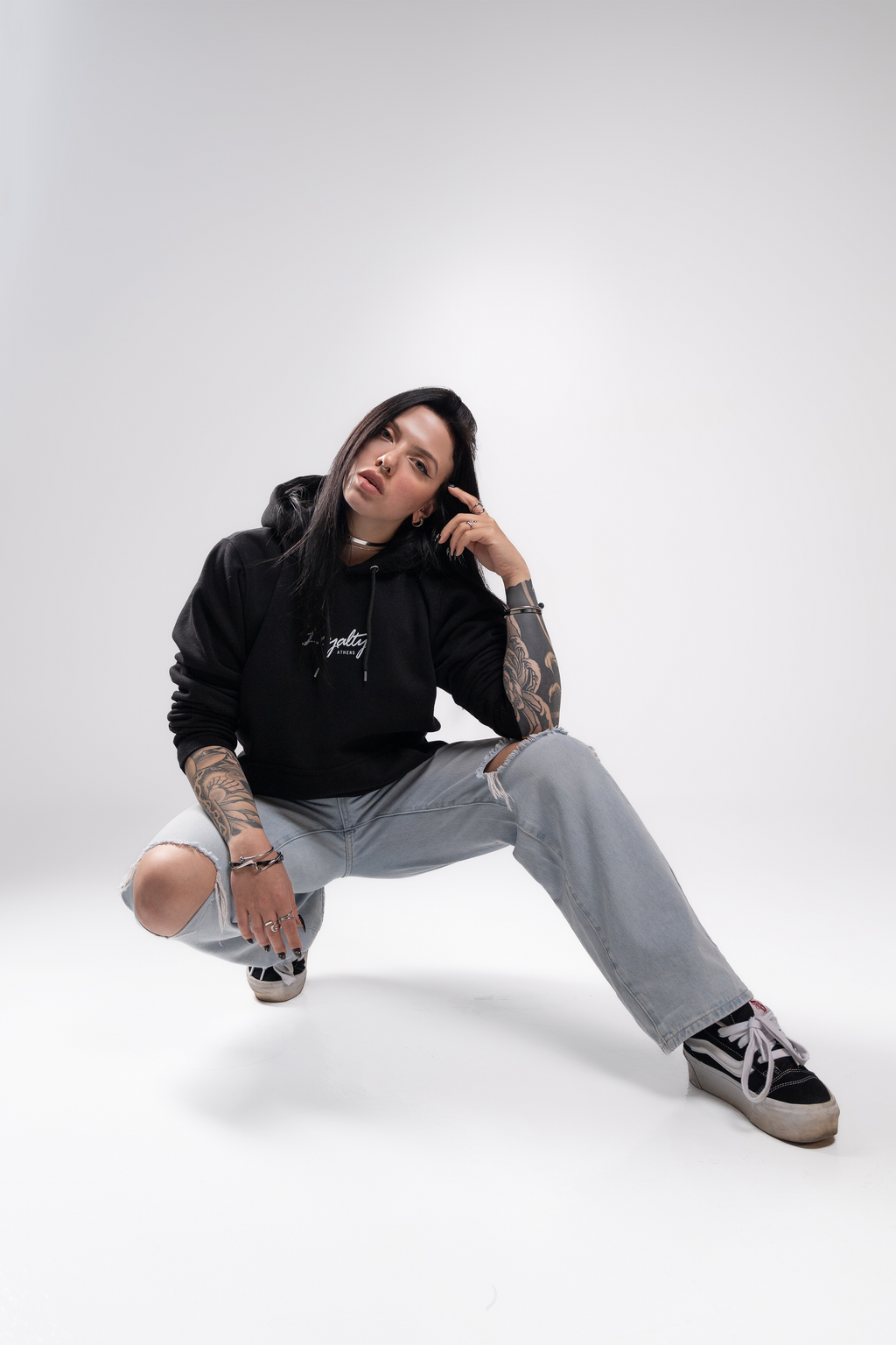 Black Hoodie – Seneca Quote