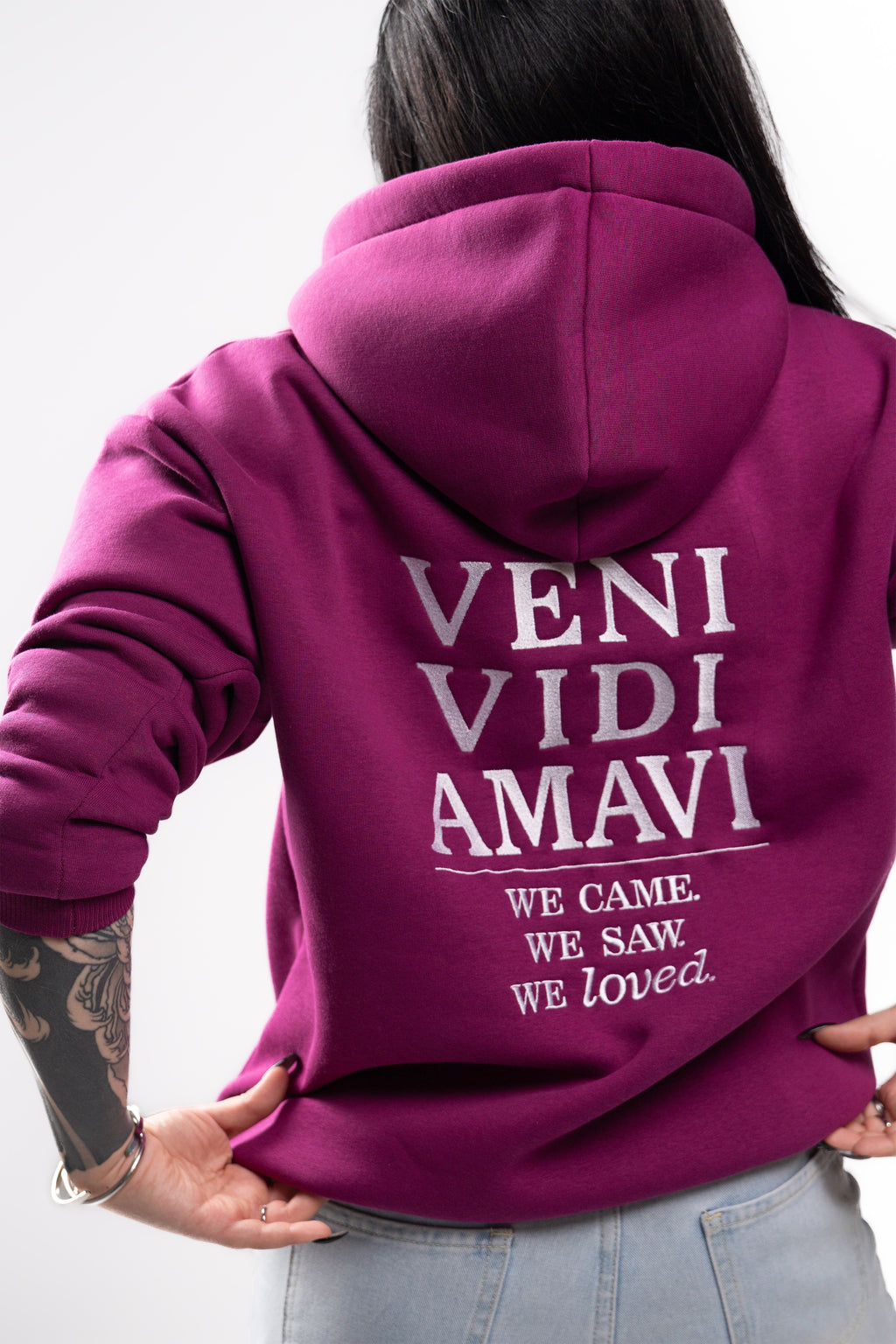 Magenta Hoodie – Veni Vedi Amavi